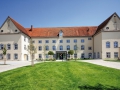 120724-Kloster Holzen Frontansicht.jpg